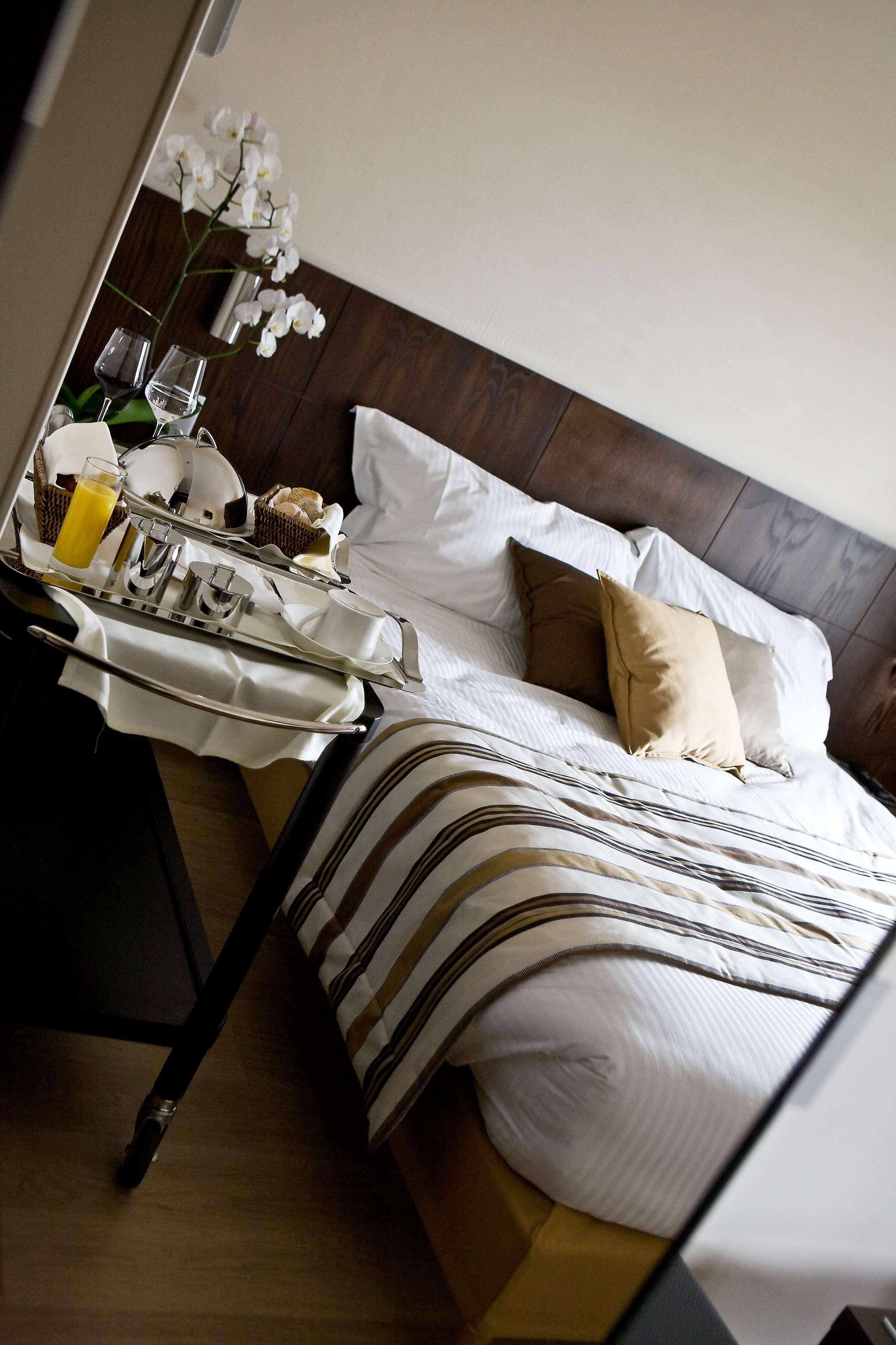 Best Western Plus Hotel Des Francs Soissons Exterior foto